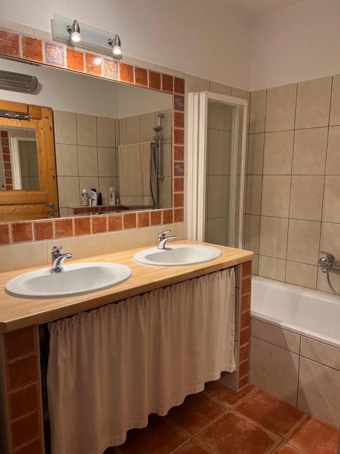 Villa Haus Karner à Neusiedl am See Extérieur photo